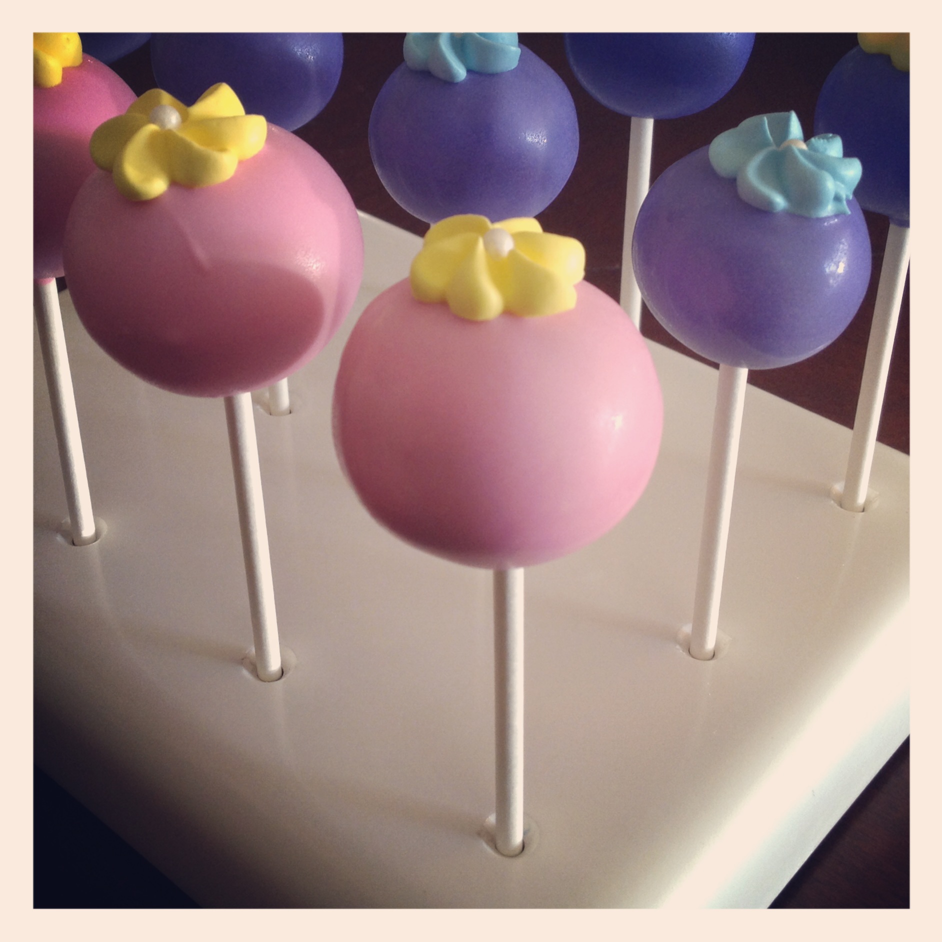 Mother's Day Cake Pops – HCP