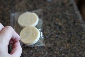 Beach Cake Pops and cookies by HCP Easy Roller